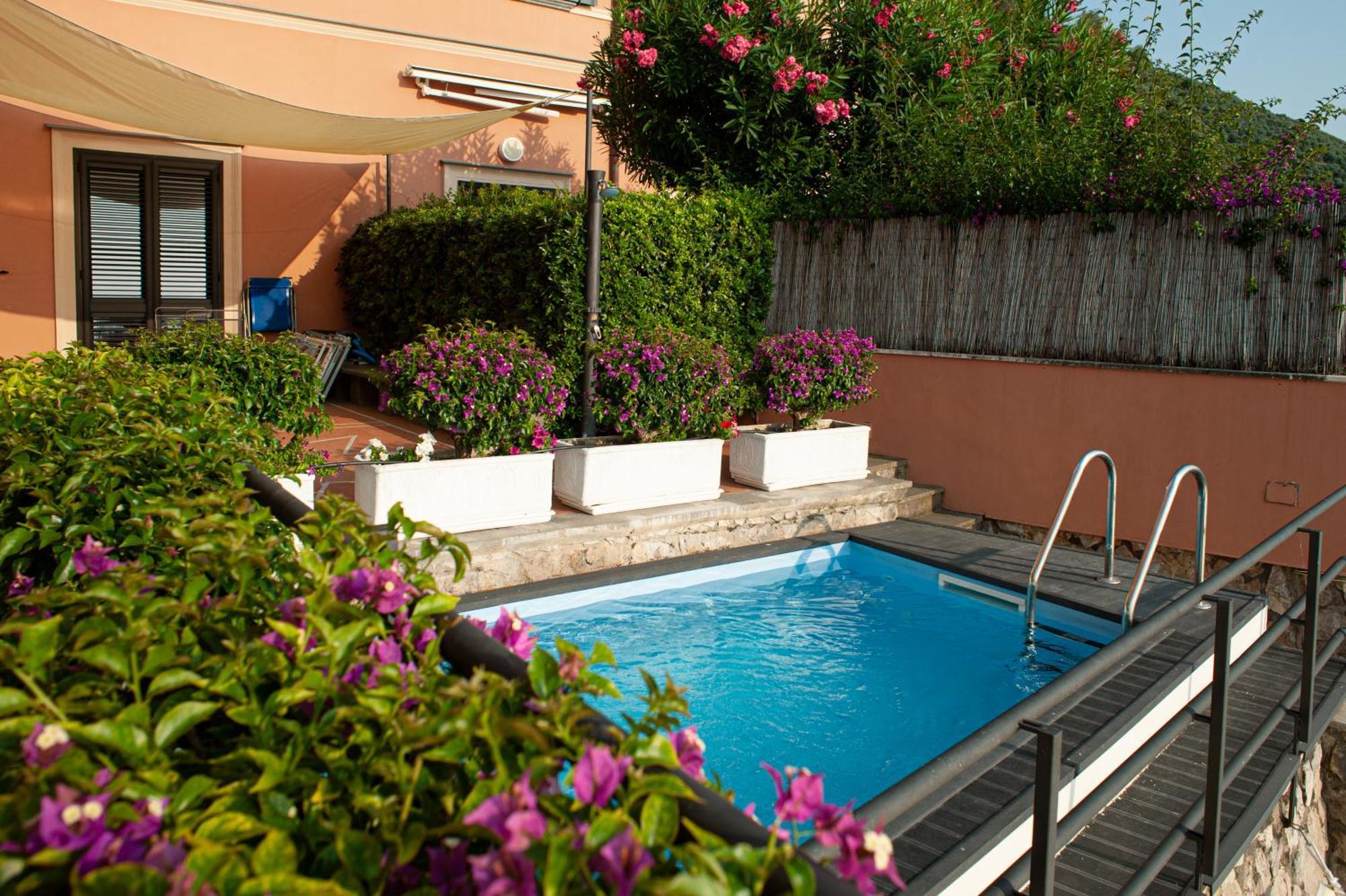 Margi Villa *